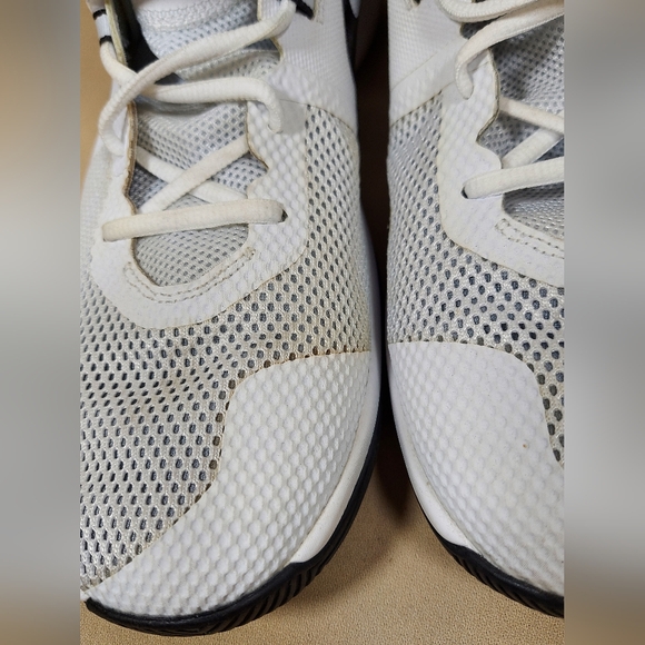 Nike Precision Sneakers - Picture 3 of 7